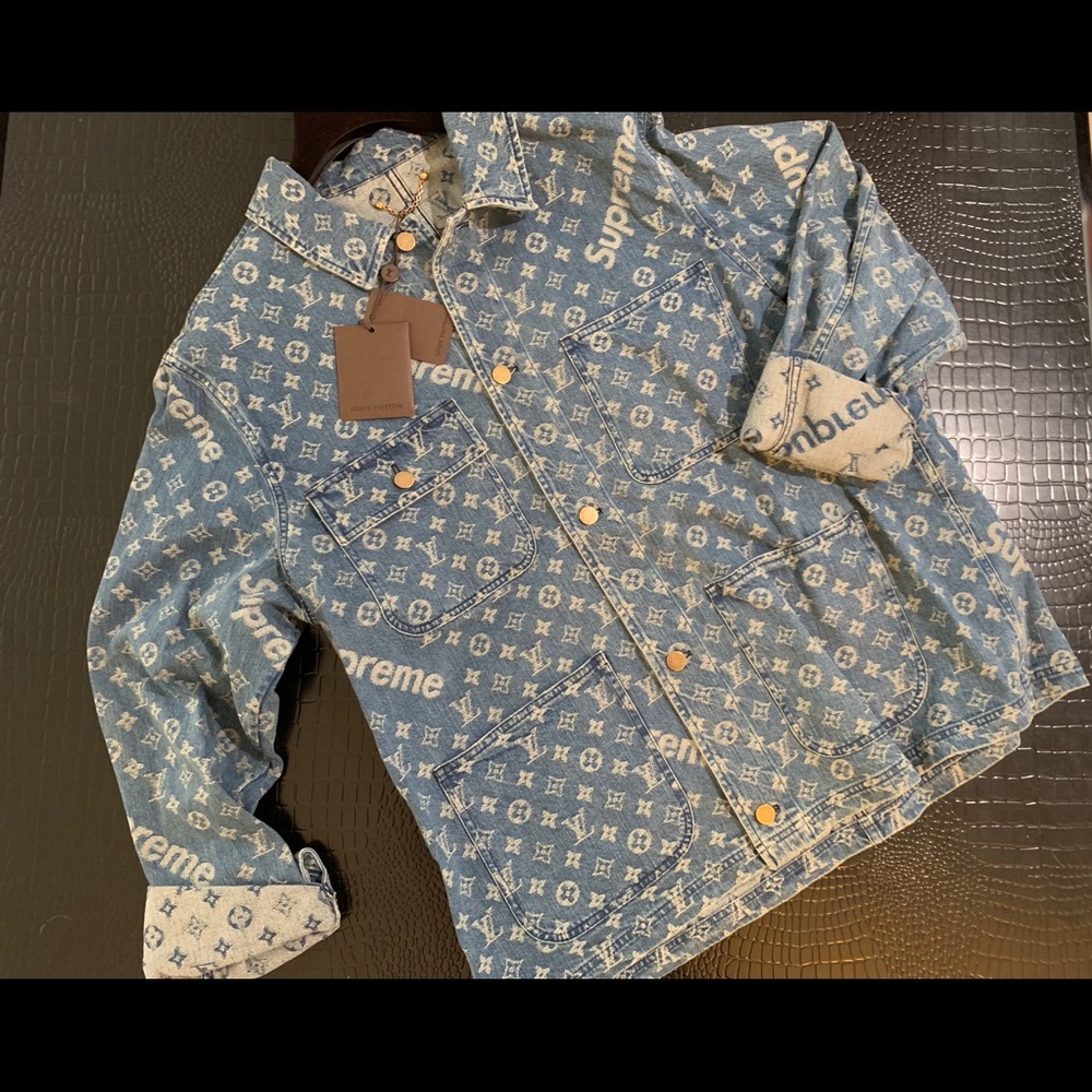 Louis Vuitton x Supreme Blue
